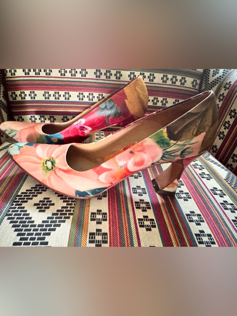 John Fluevog Desmond Floral Angular Pumps Sz 10, fit 9.5